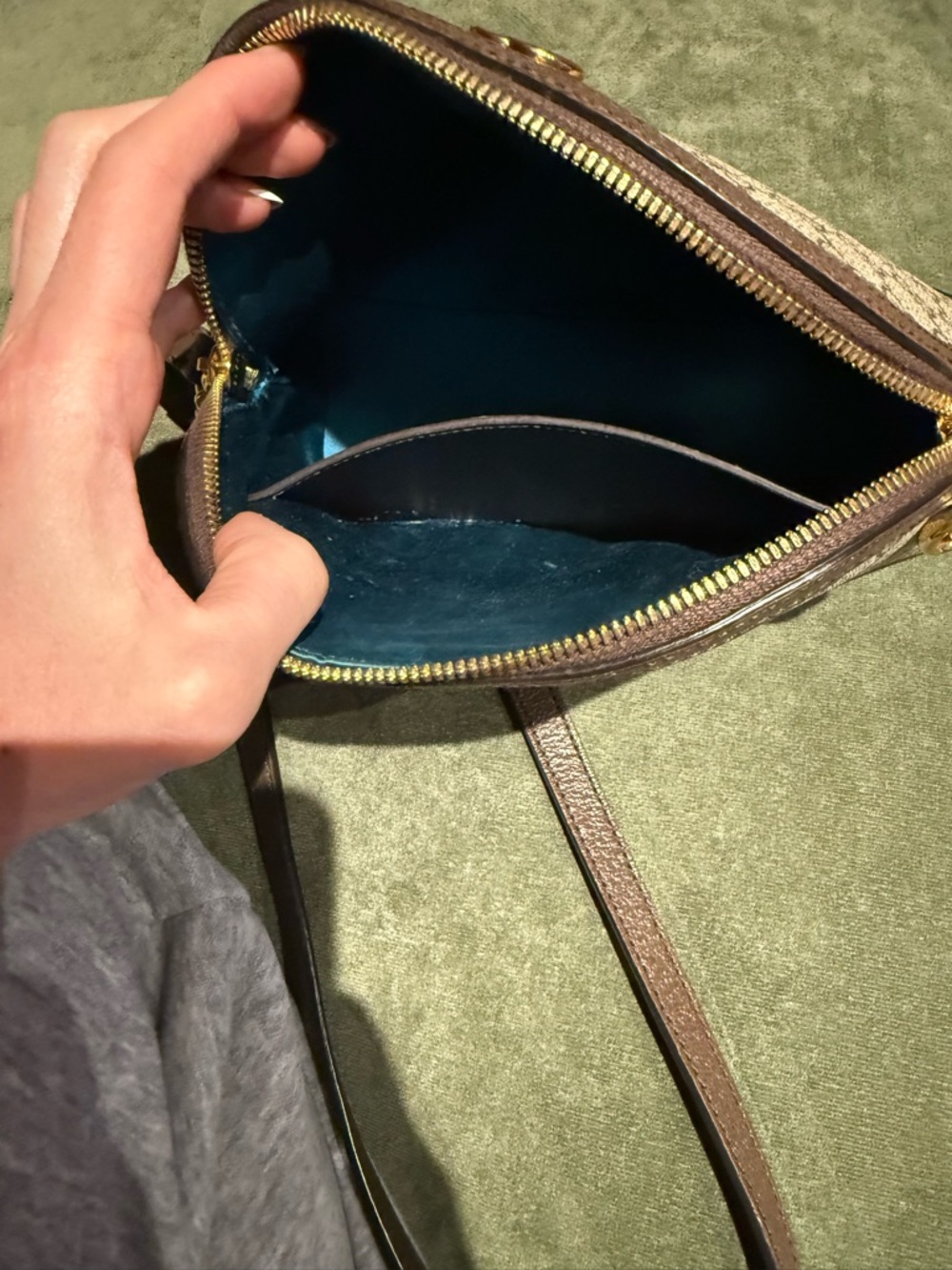 Gucci GG Supreme Crossbody with Green and Red Web Stripe - Picture 11 of 16